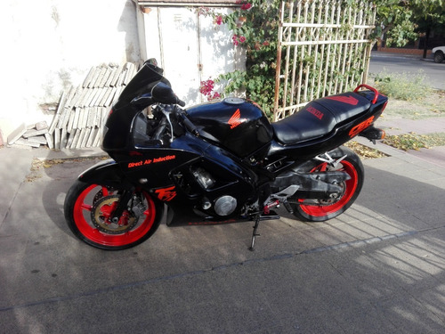 Imagen 5 de 10 de Honda Cbr 600 F3