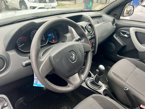 Renault Duster Expression 4x2 Mt F2