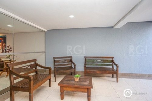 Apartamento Em Menino Deus Com 2 Dormitórios - Ca4812