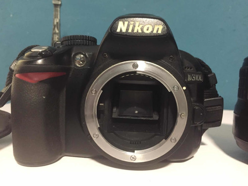 Camara Nikon D3100