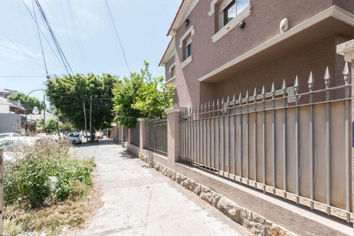 Imagen 2 de 30 de Venta Casa Chalet Lanus Estacion Lote