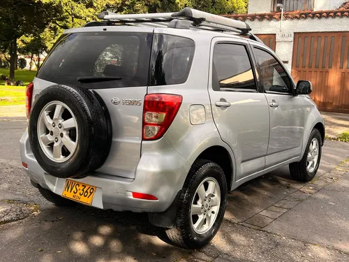 Daihatsu Terios Okii 1.5 MT 4x4
