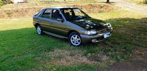 Ford Escort 2001 1.8 Glx 5p Hatch