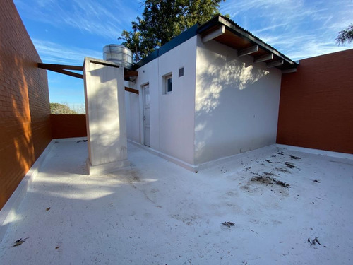 Imagen 15 de 19 de Casa 3 Dormitorios Con Cochera En Venta Acepta Departamentos Como Parte De Pago Fisherton