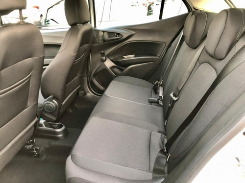Imagem 8 de 11 de Fiat Argo Drive Com Multimídia - Florença Joinville