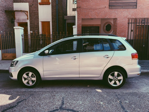 Imagen 3 de 10 de Volkswagen Suran 2016 Trendline Unica Mano Impecable Joya