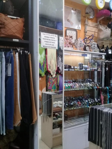 Imagen 8 de 9 de Local - Centro