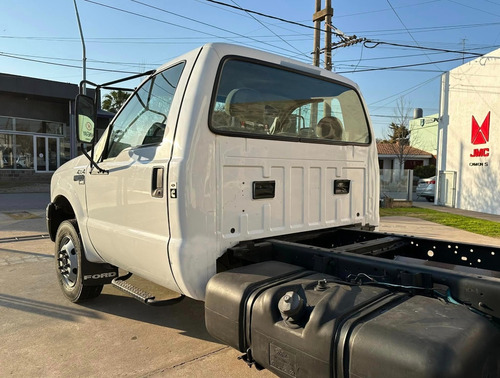 Ford F 4000 C/s Cummins Euro Meciii 3.9 Tdi 4x4 Xl Año 2011