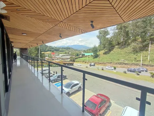 Locales En Arriendo Veredad Don Diego 643-8292436