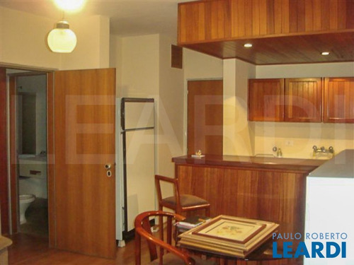 Imagem 3 de 9 de Apartamento - Alphaville - Sp - 575280