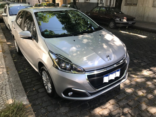 Peugeot 208 Allure 1.6 2017 Unico Dueño Todo Al Dia