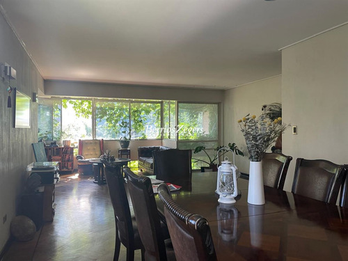 Departamento En Venta De 3 Dorm. 2 Baños En Las Condes