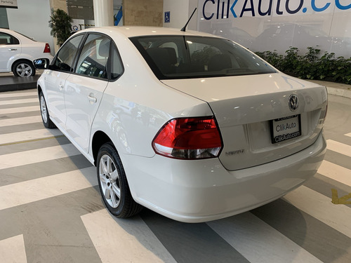 Imagen 7 de 15 de Volkswagen Vento 2014 1.6 Style Mt