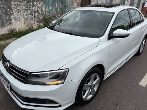 Volkswagen Vento 2.5 Advance Plus 170cv Tiptronic