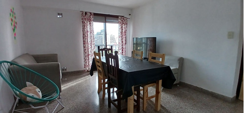 Departamento Dos Dormitorios En Venta La Plata