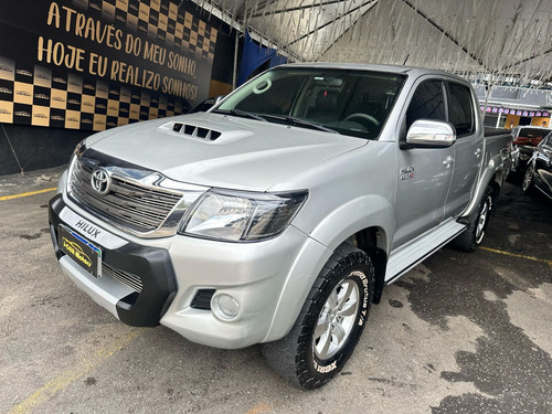 Toyota Hilux CD SRV D4-D 4x4 3.0 TDI Diesel Aut