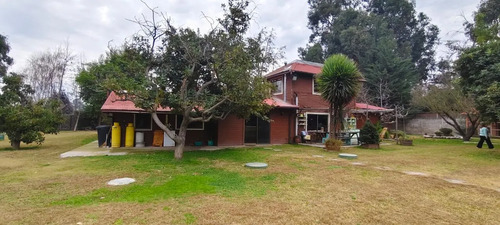 Invierte En Una Parcela Con Dos Casas Y Piscina En Requinoa