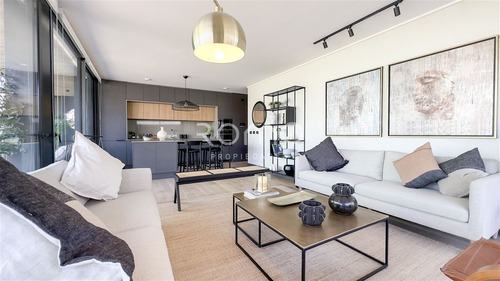 Nuevo, Penthouse: Nueva Costanera, Plaza Del Hoyo
