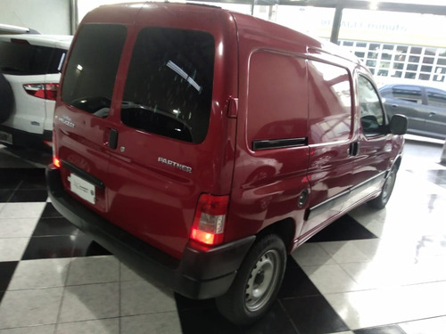 Peugeot Partner Furgon 1.4 C/gnc De 5ta