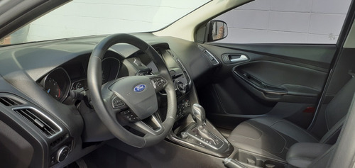 Ford Focus Titanium