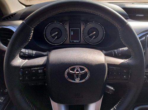 Toyota Hilux 4x4 Dc Srv 2.8 Tdi 6 Mt 2021