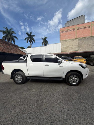 Toyota Hilux 2.7l