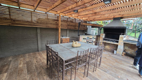 Tejada Remodelada 6dormt+estar+4baños+2estac+bod+piscina
