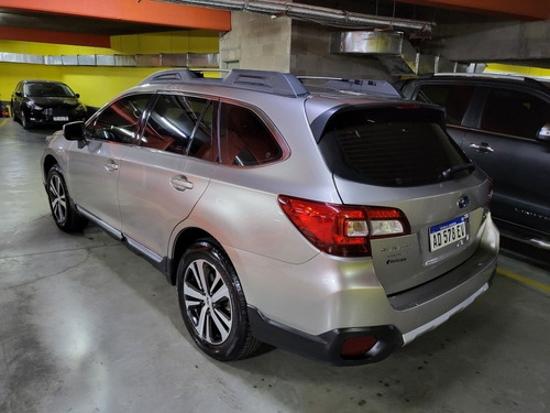Imagen 7 de 19 de Subaru Outback 2018 2.5 Limited