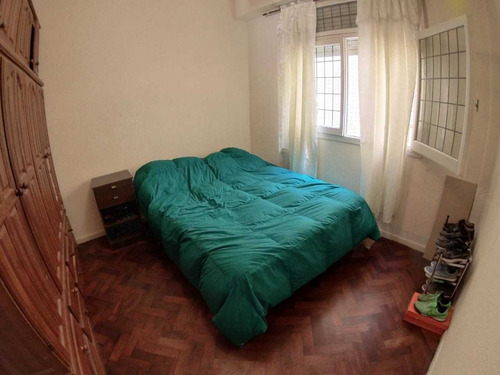 Departamente 2 Ambientes. 1er Piso Por Escalera. 34 Mts.