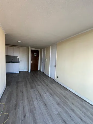 Departamento Con Gran Ubicación En Metro Hospitales