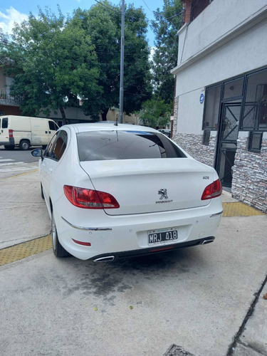 Peugeot 408 2.0 Feline 143cv 2013