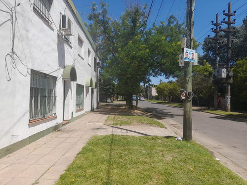 Departamento De 3 Ambientes En Venta En Moreno