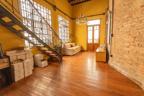 Casa 4 Ambientes Con Parque Y Cocheras