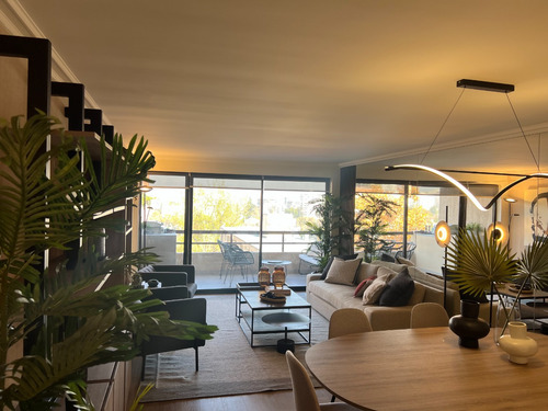 Departamento En Venta En Las Condes.