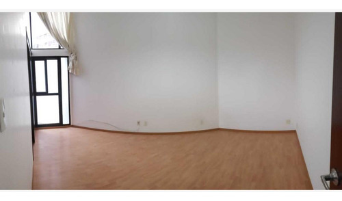 Casa En Venta En Nueva Chapultepec, Morelia, Michoacán De Ocampo C.p. 58280