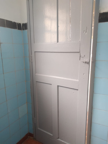 Imóvel Com 3 Dorms, 1125m2 E 2 Vagas De Garagem À Venda - J