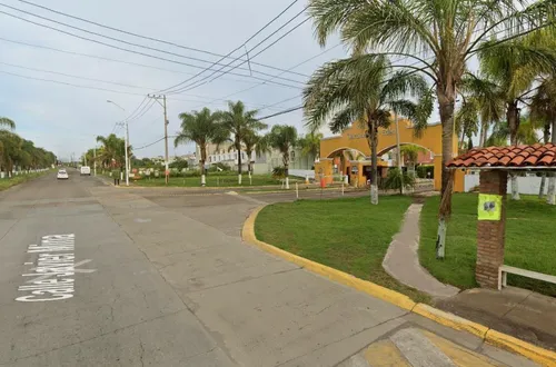 Casa En Venta En Tlajomulco Jal. Jardines Del Eden. Mg*