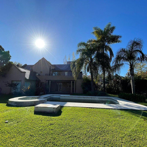Casa En Venta Campos De Alvarez