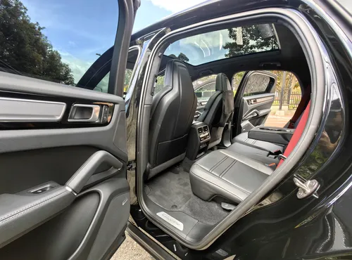 Porsche Cayenne 3.0 Platinum Edition