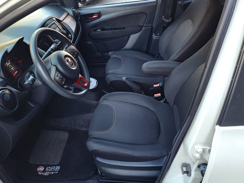 Fiat Uno UNO SPORTING Dualogic 1.4 EVO Flex 8V 4p