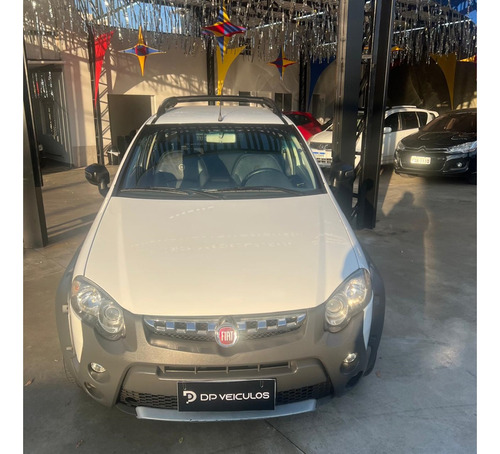 Fiat Strada 1.8 MPI ADVENTURE CE 16V FLEX 2P MANUAL