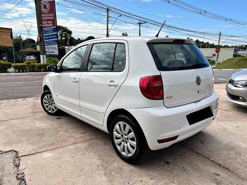 Imagem 6 de 12 de Volkswagen Fox 1.6 Mi 8v Flex 4p Manual