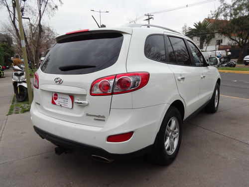 Imagen 6 de 20 de Hyundai Santa Fe Gls 2.4 Aut 4x4 Full Cuero Techo 2010