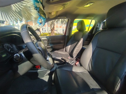 Imagen 9 de 14 de Toyota Hilux 4x4
