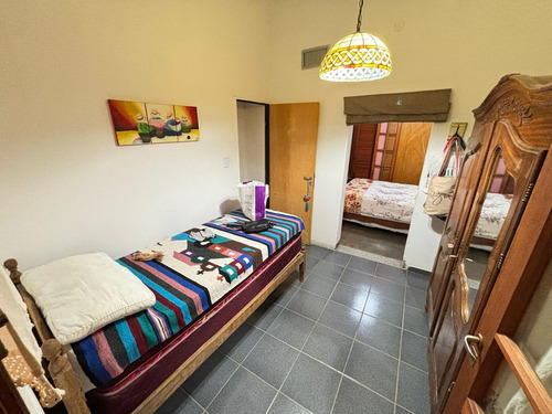 Venta Casa 2 Plantas - B°920vv. - Catamarca