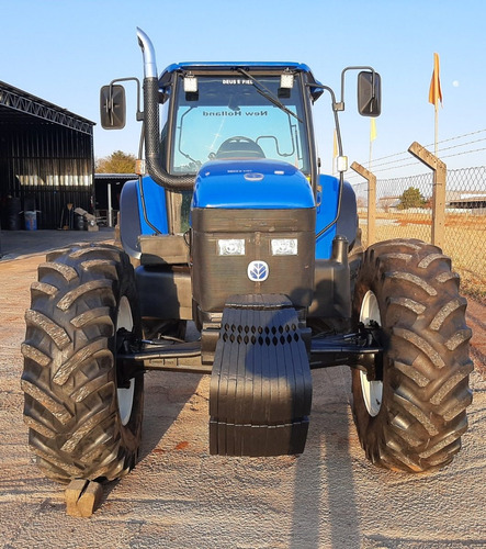 Imagem 2 de 8 de Trator New Holland Tm 165 Ano 2006 (4x4)