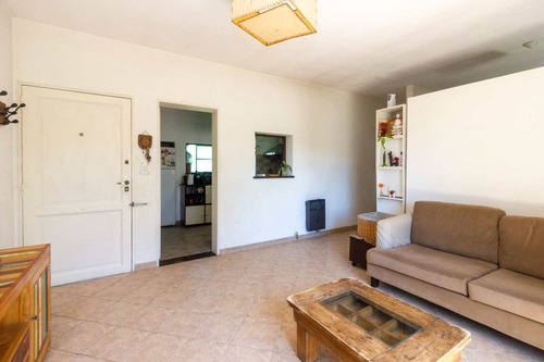 Venta 3 Ambientes Barrio Kennedy Versalles