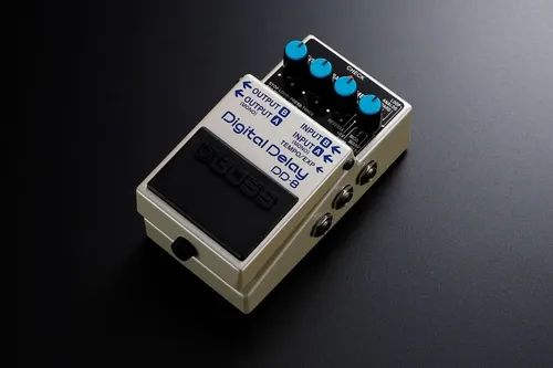 Pedal de efecto Boss Digital Delay DD-8 gris | Cuotas sin interés