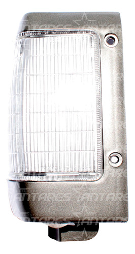 Farol Punta Izquierdo Gris Nissan D21 2.4   1993 2010