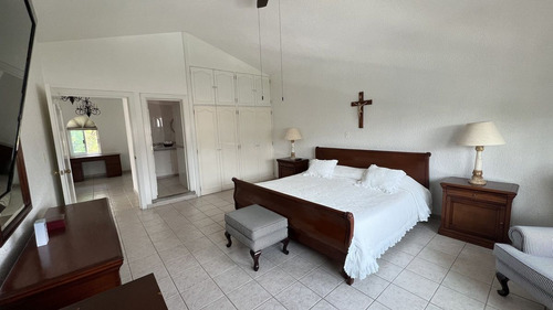 Casa En Renta Lomas De Cocoyoc (solara)